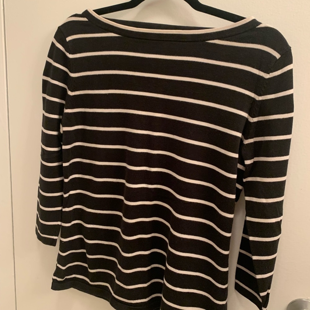 ANN TAYLOR lighter weight striped sweater size L